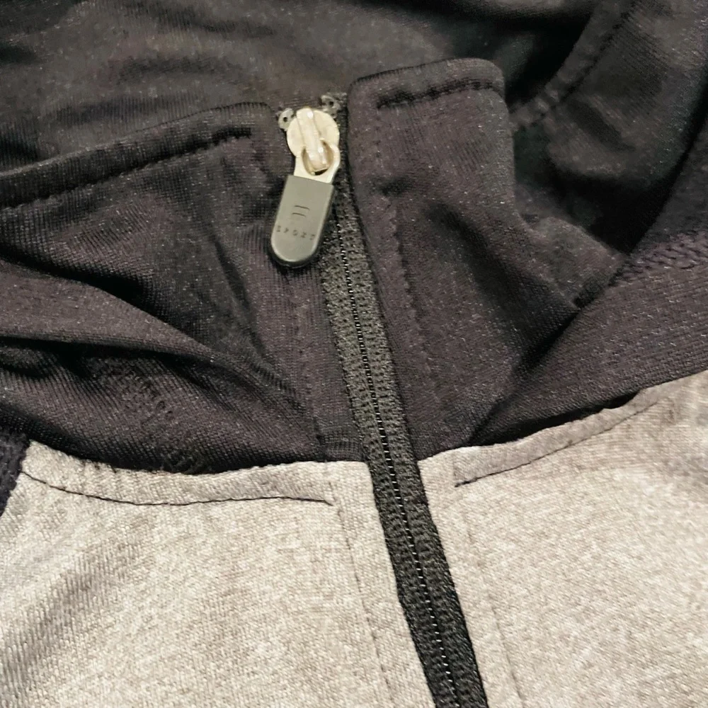 Fila Women’s Black Gray Full Zip Up Long Sleeve Hooded Athletic Jacket Size L